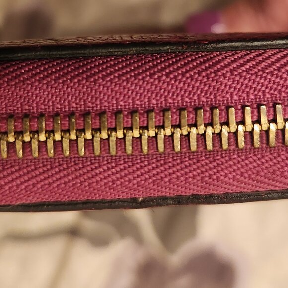 LOUIS VUITTON Zippy Wallet Long Monogram Empreinte - EUC - Picture 6 of 10